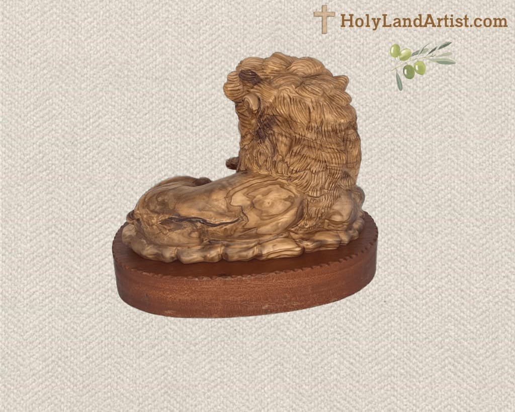 Elegant Lion Masterpiece - Image 2